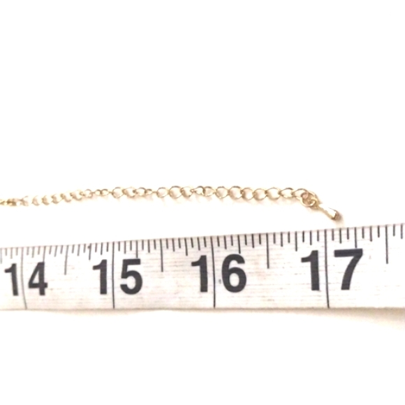 TM & WBEI HARRY POTTER COLLECTION 2018 GOLD-PLATED WARNER BROS. CHOKER NECKLACE - Picture 9 of 9